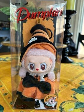 Pop Mart Labubu Mokoko Magic of Pumpkin (PopLand Exclusive)Halloween Pendant NIB